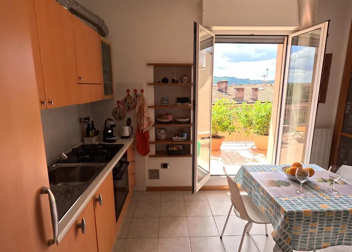 아파트 Bellavista Panoramic Terrace Con Terrazza Zona Sant Orsola 볼로냐